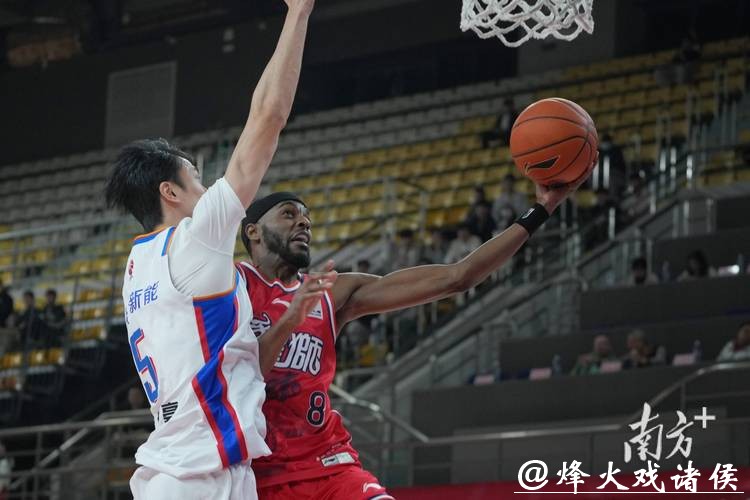 CBA常规赛：天津客场力克广州终结连败
